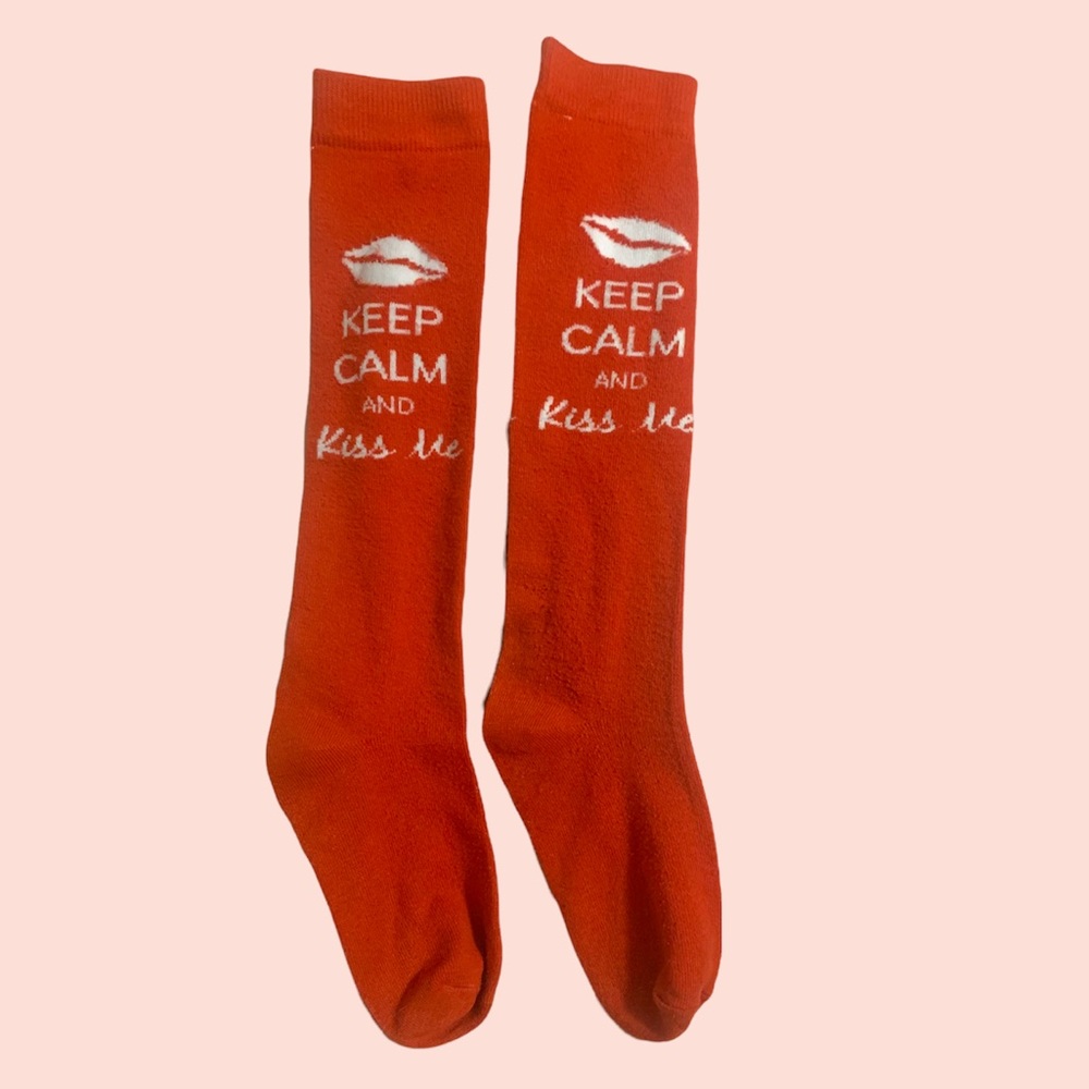 Keep calm and kiss me socks! 💋